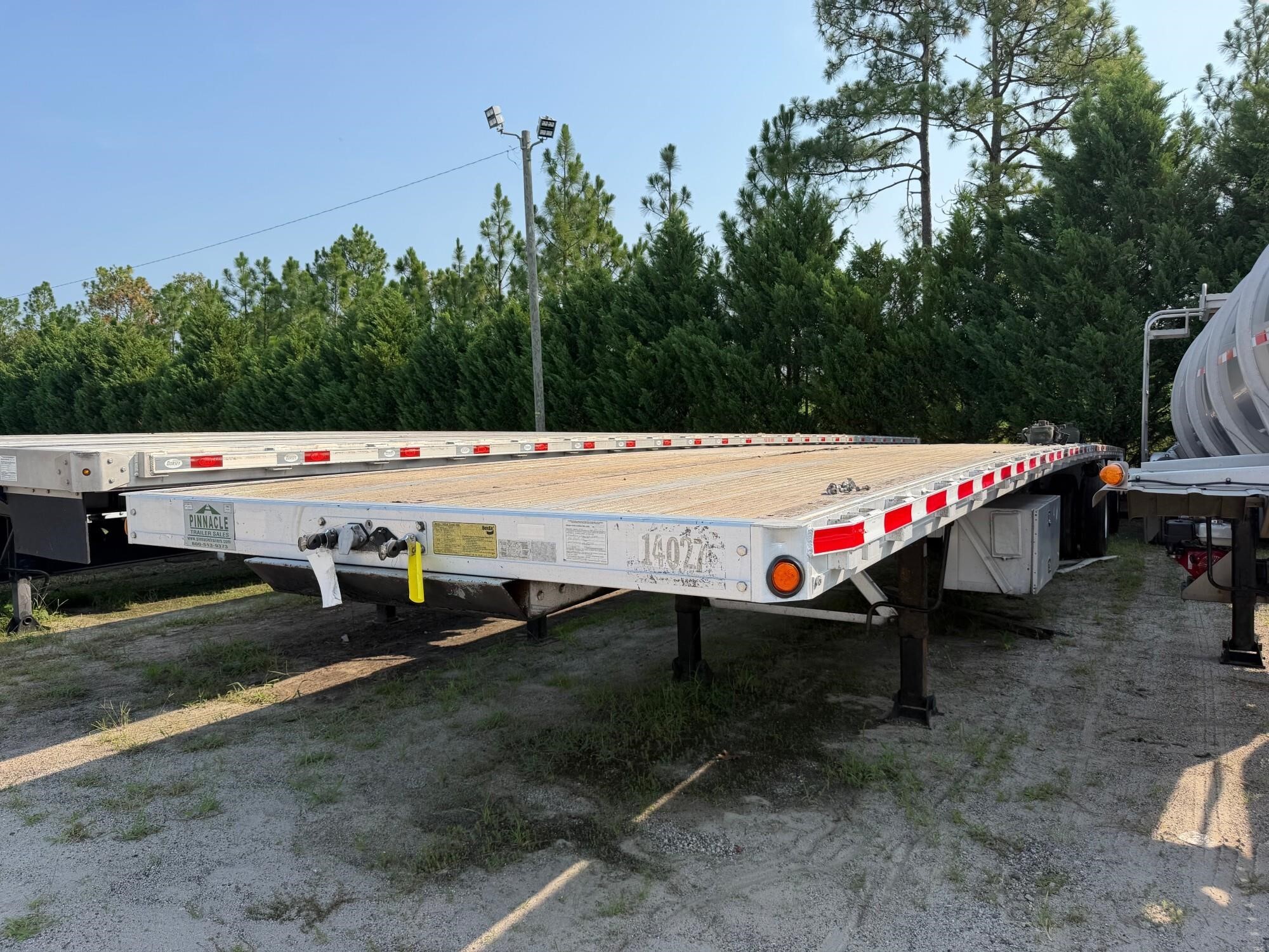 2014 REITNOUER 53' X 102" X ALUMINUM FLATBED in Wilmington, NC