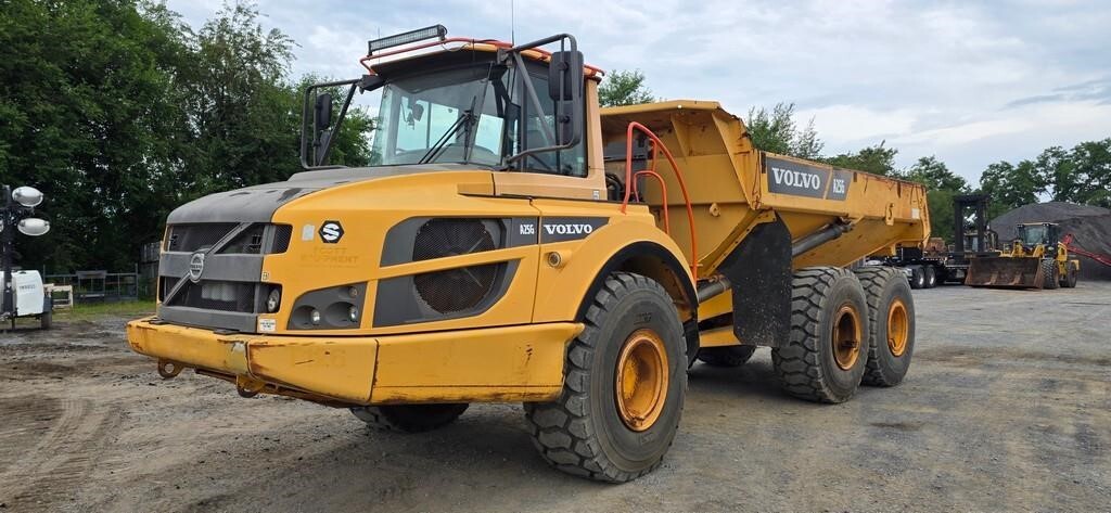 2014 VOLVO A25G in Chambersburg, PA