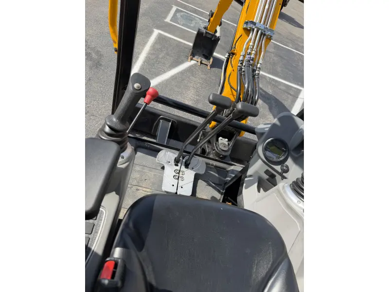 2026 JCB 35Z-1