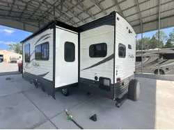 2018 FOREST RIVER PALOMINO PUMA 25RKSS