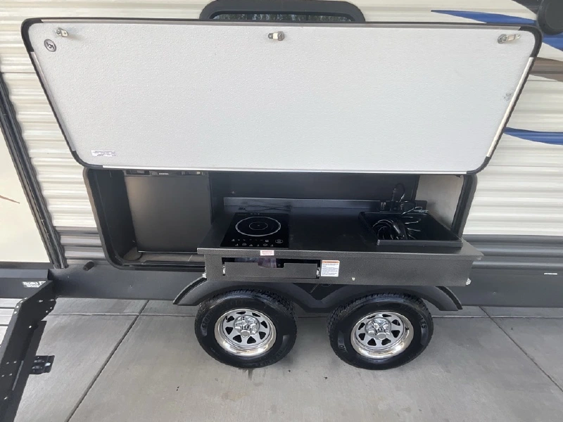 2018 FOREST RIVER PALOMINO PUMA 25RKSS