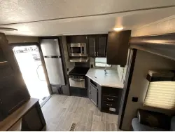 2018 FOREST RIVER PALOMINO PUMA 25RKSS