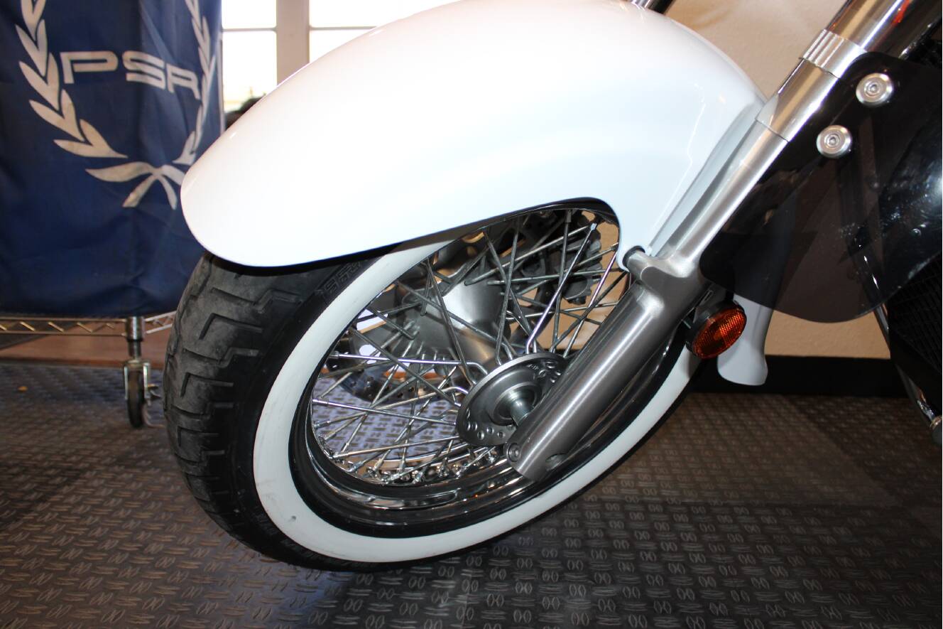 A photo of this 2021 Suzuki BOULEVARD C50 T