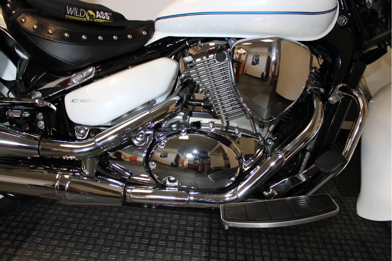 A photo of this 2021 Suzuki BOULEVARD C50 T