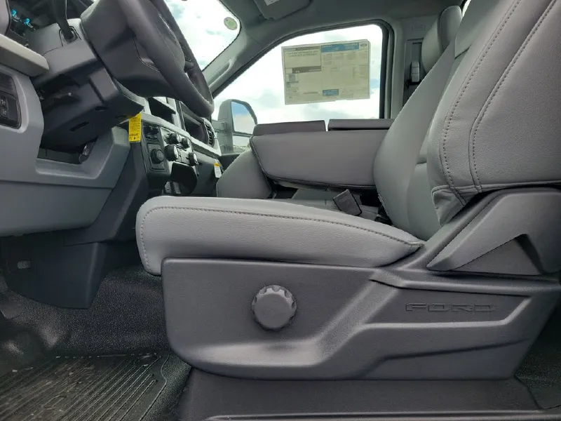 2026 FORD F550