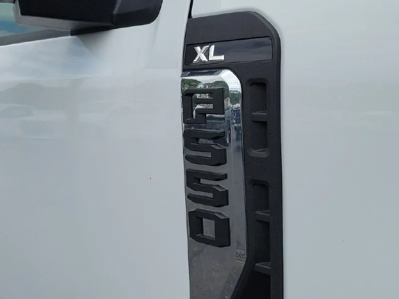 2026 FORD F550