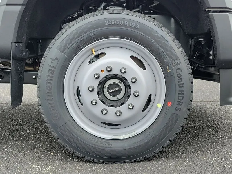 2026 FORD F550