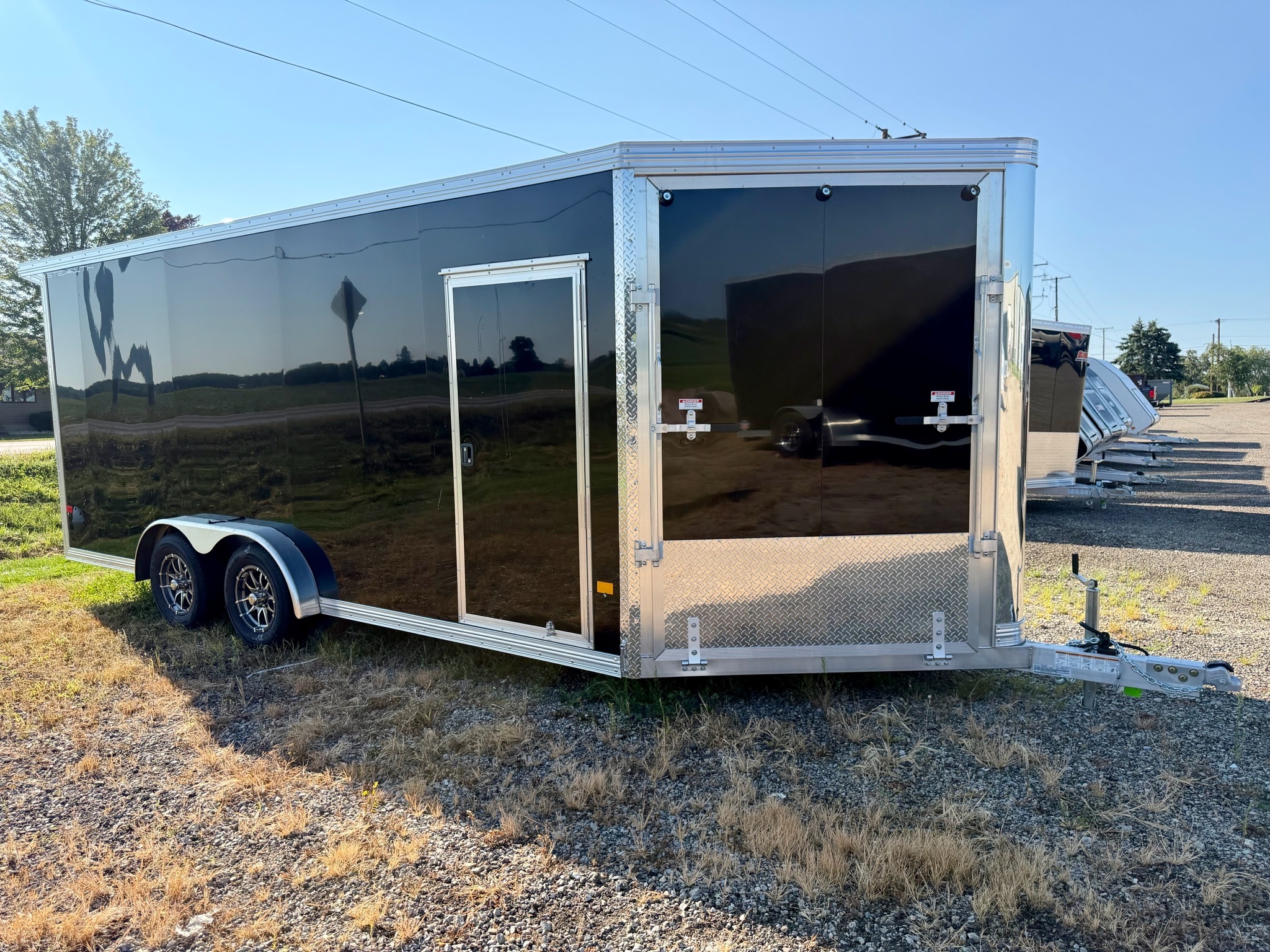 2027 Stealth 7.5X18 SNOWMOBILE TRAILER in Kaukauna, WI