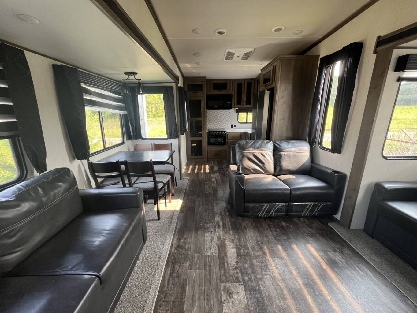 A photo of this 2022 Forest River SABRE 37FBT
