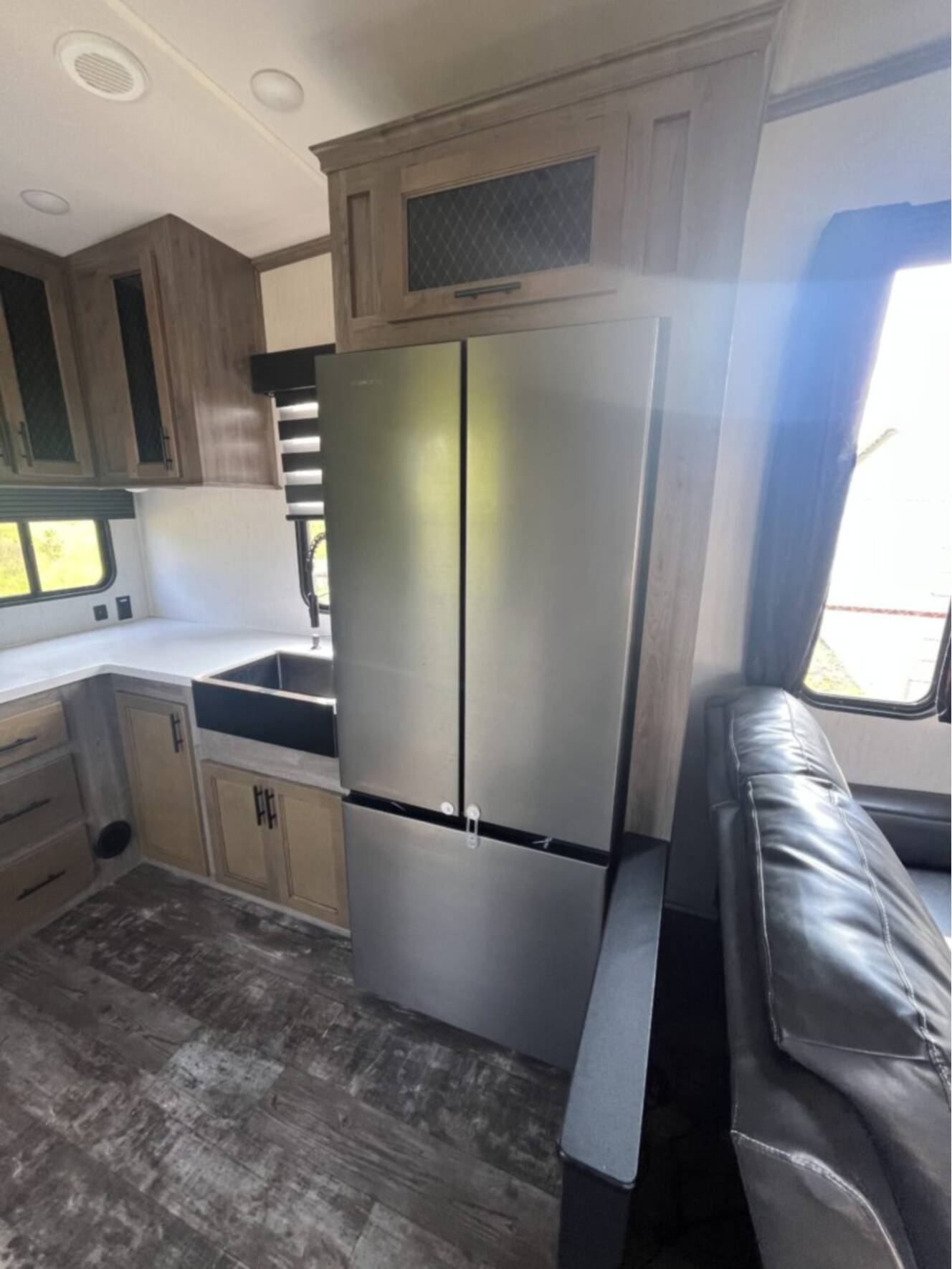 A photo of this 2022 Forest River SABRE 37FBT