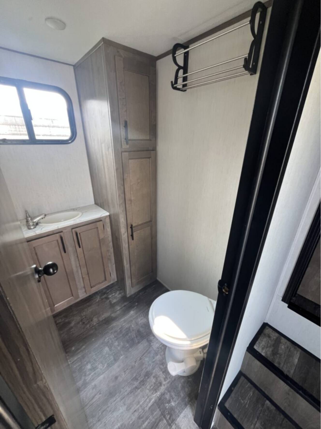 A photo of this 2022 Forest River SABRE 37FBT