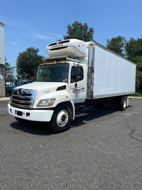 2013 HINO 338 in Philadelphia, PA