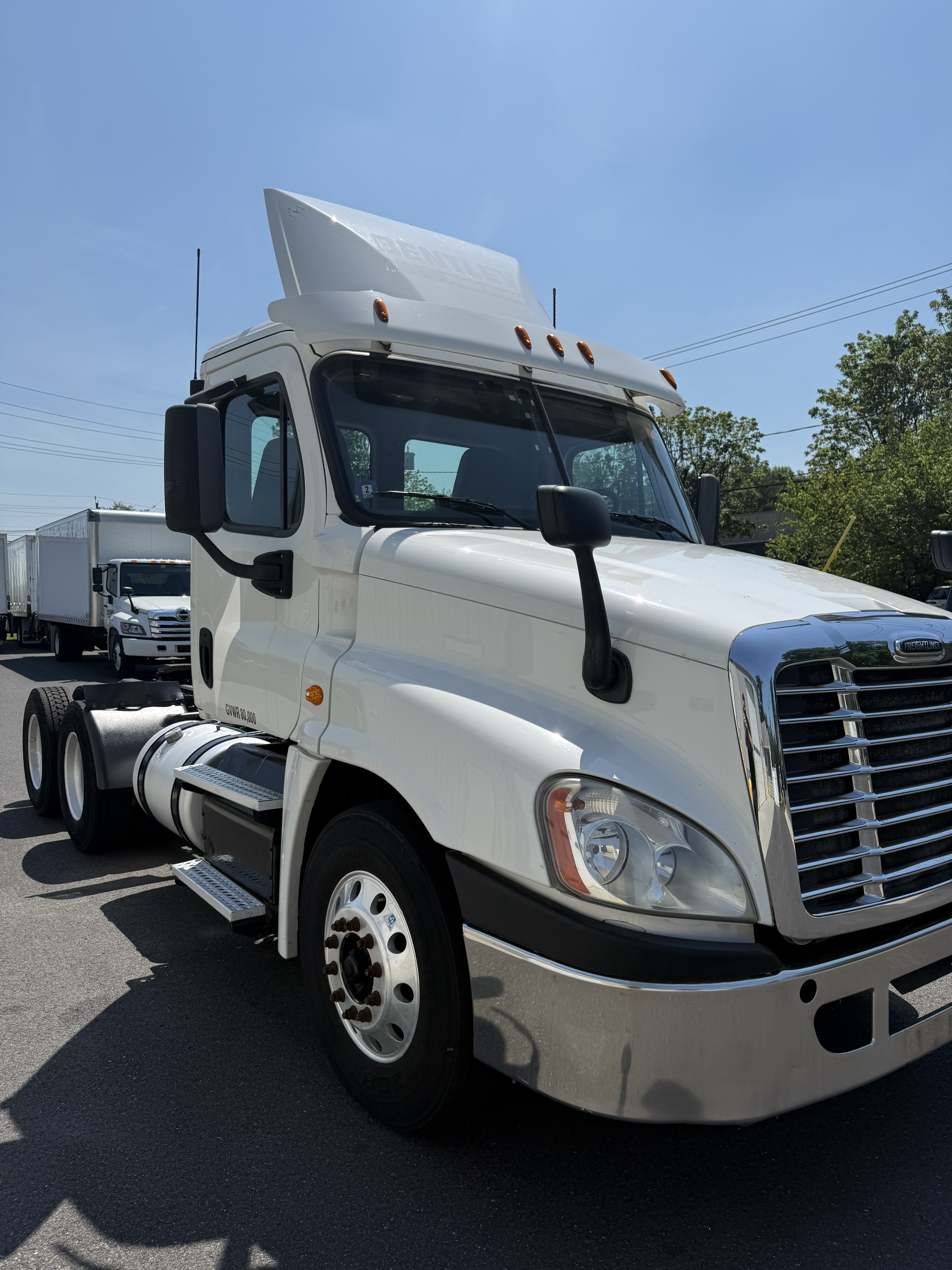 2016 FREIGHTLINER CASCADIA 125 in Allentown, PA