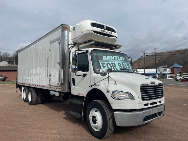 2018 FREIGHTLINER BUSINESS CLASS M2 106 in Philadelphia, PA