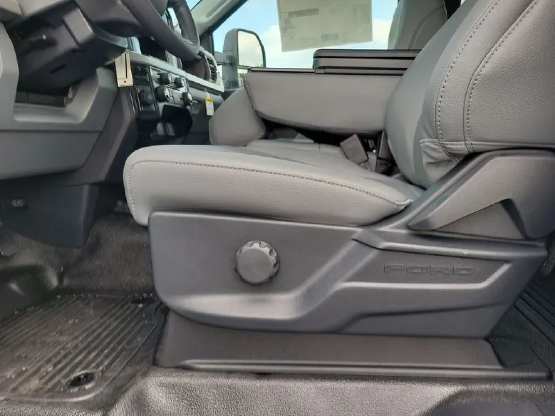 2026 FORD F350