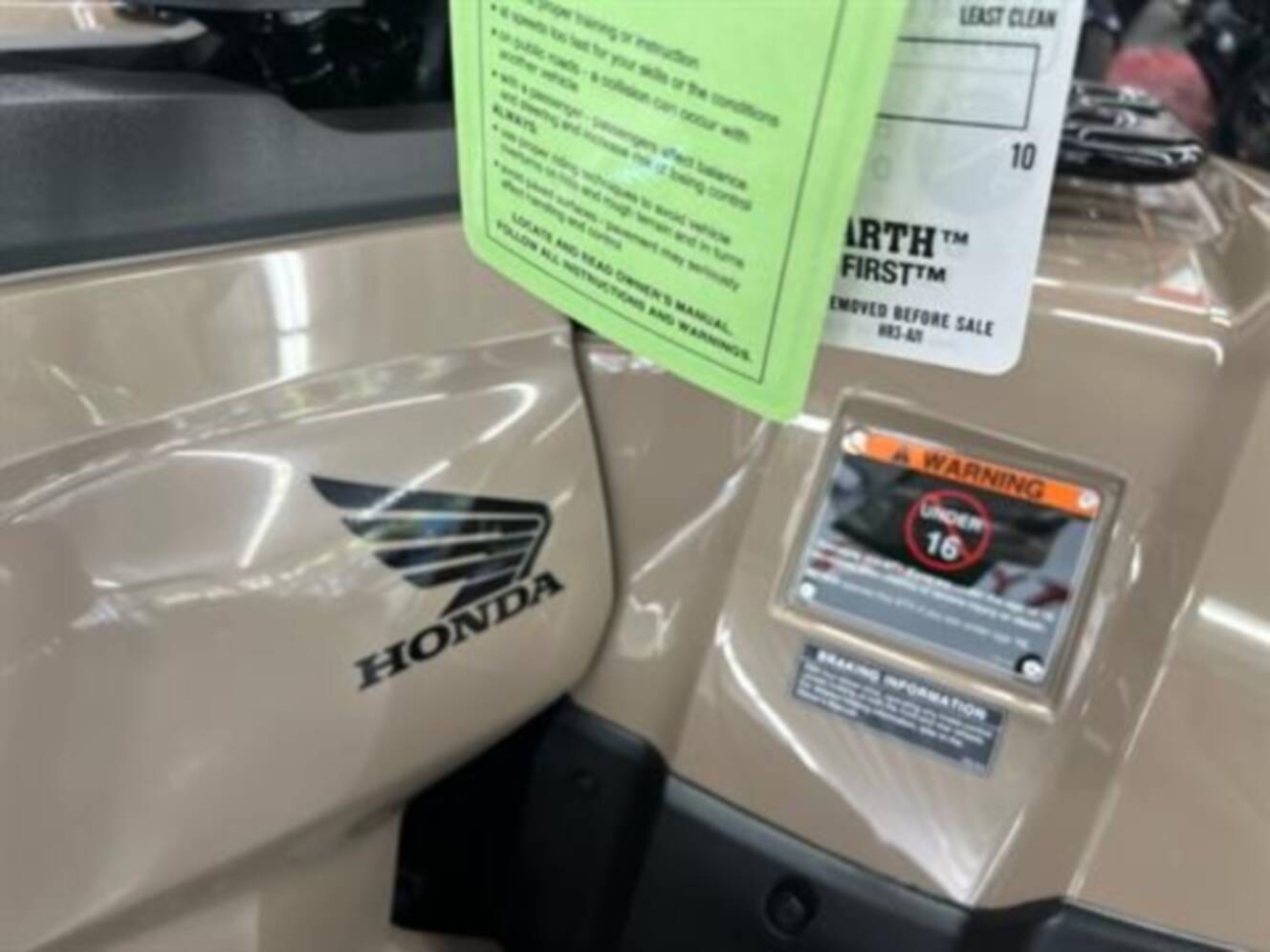 A photo of this 2027 Honda FourTrax Rancher 4x4 Automatic DCT EPS