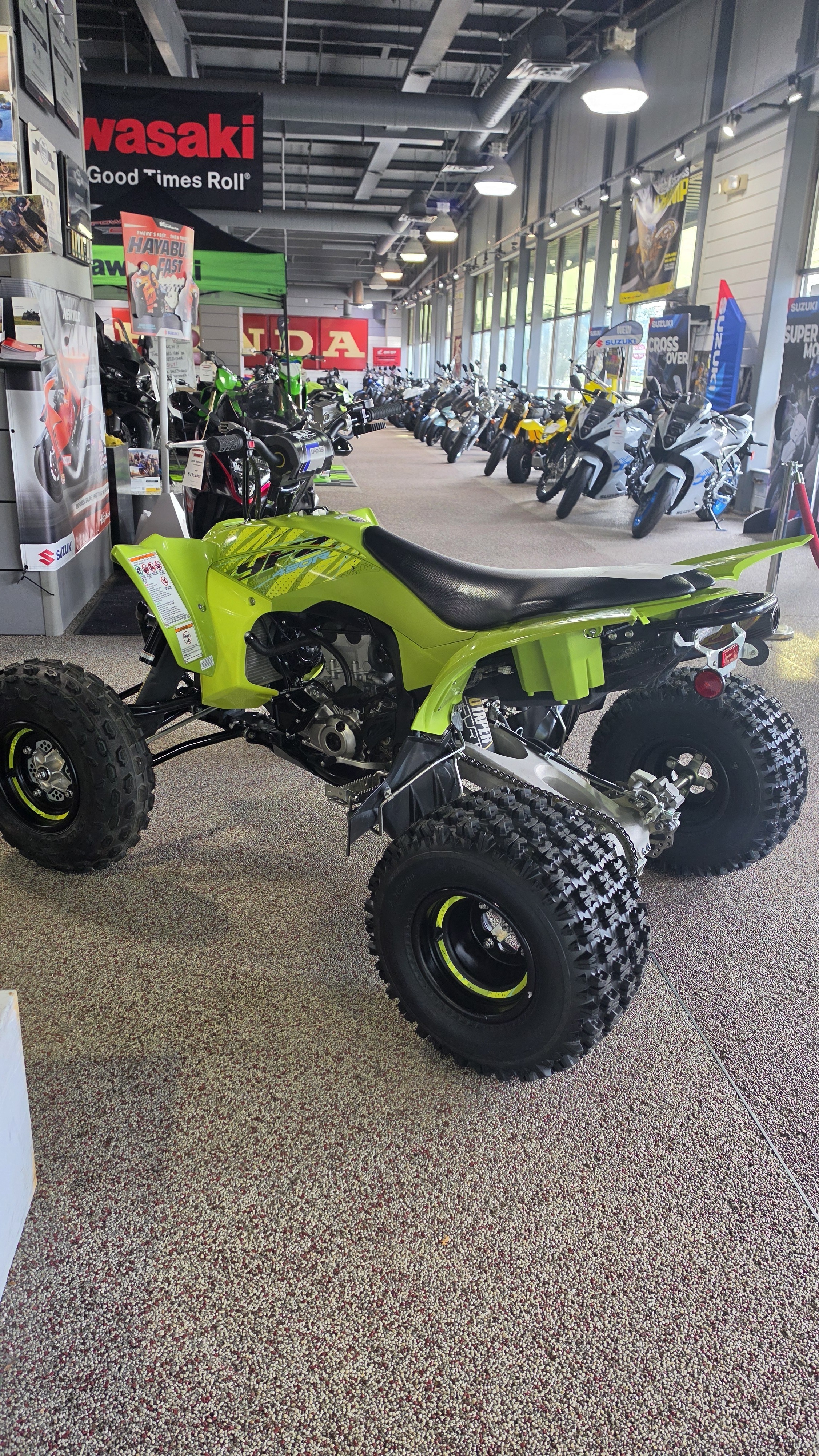 2025 Yamaha YFZ450R SE in bear DE