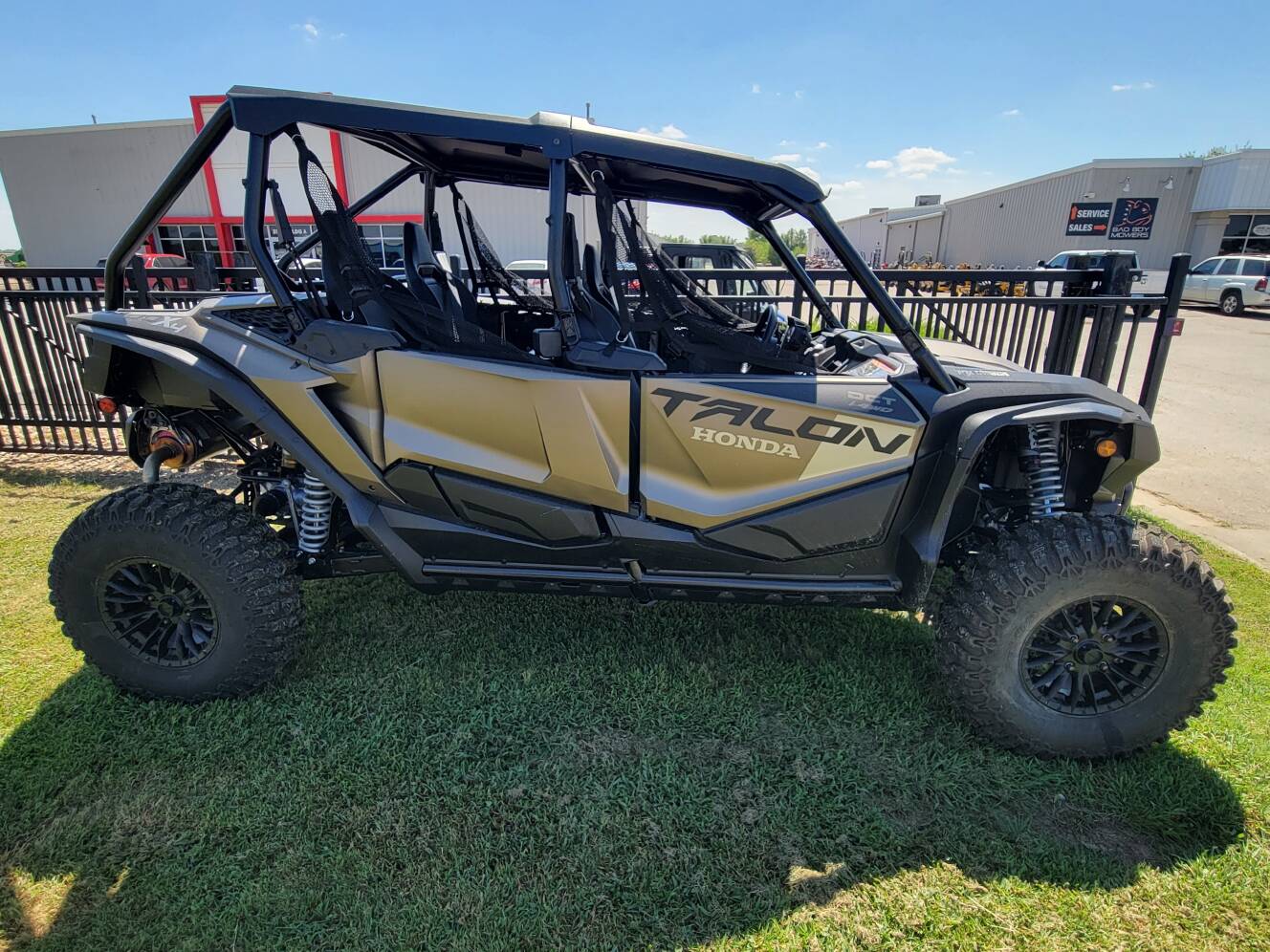 A photo of this 2026 Honda Talon 1000X-4 FOX Live Valve