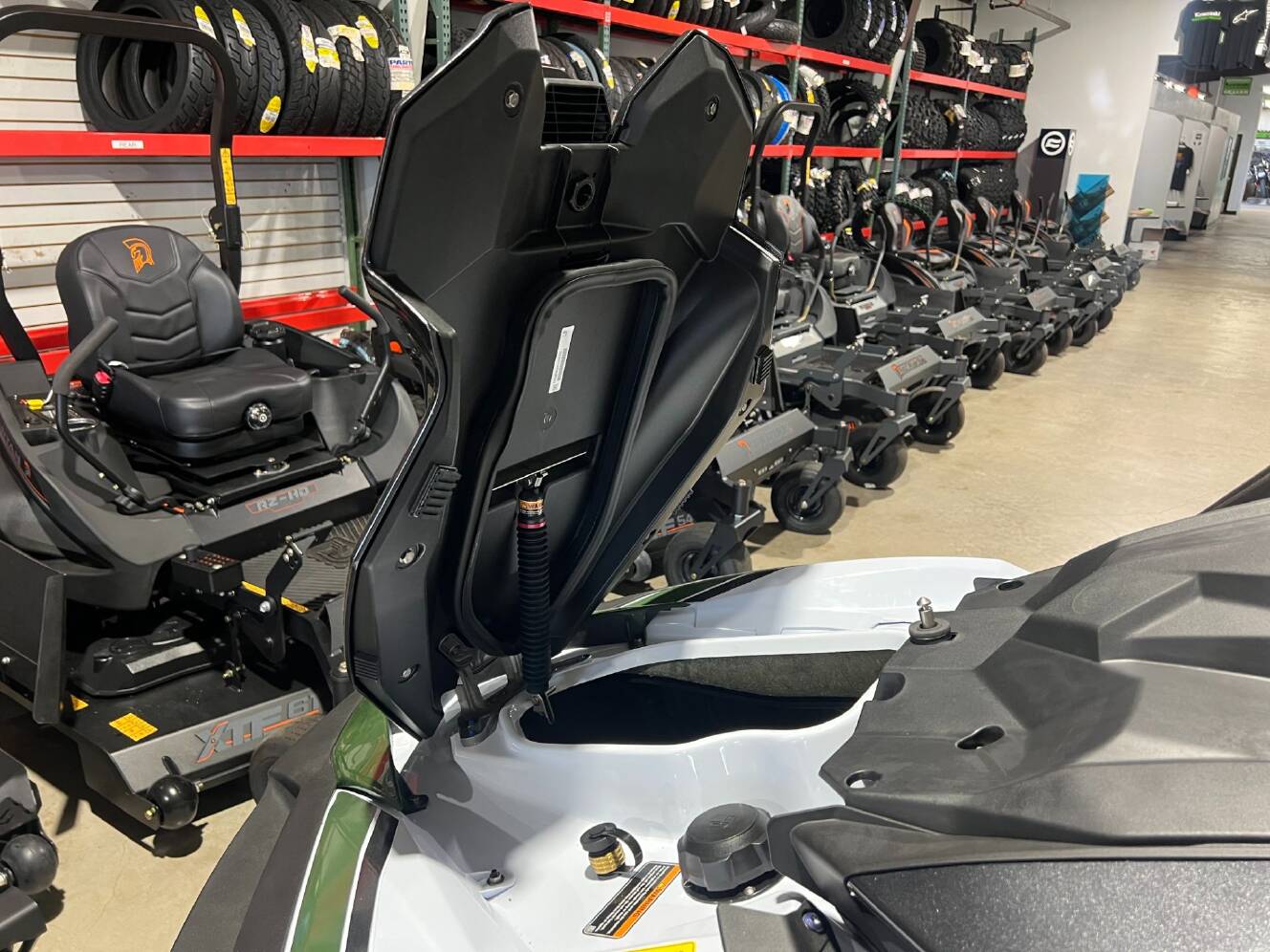 A photo of this 2025 Kawasaki Jet Ski® Ultra® 160LX-S Angler