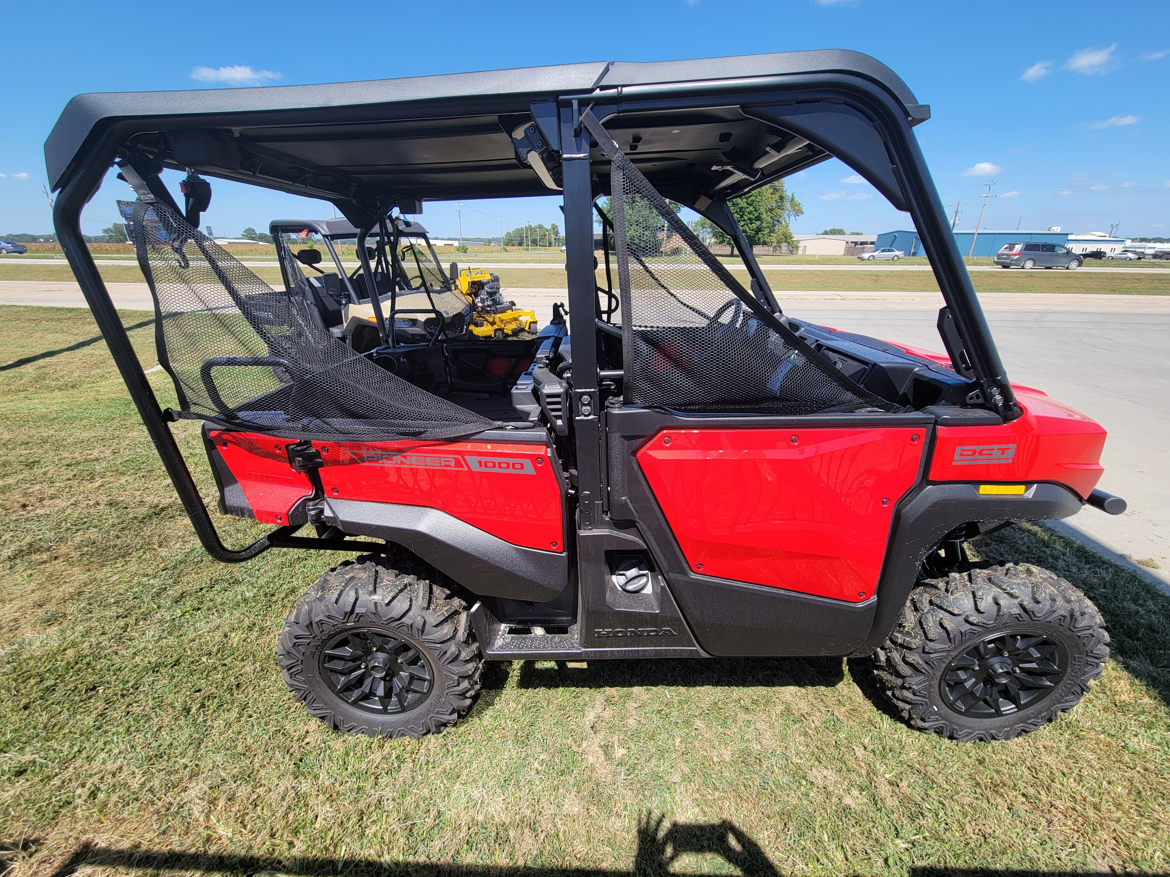 2026 Honda Pioneer 1000-5 Deluxe in topeka KS