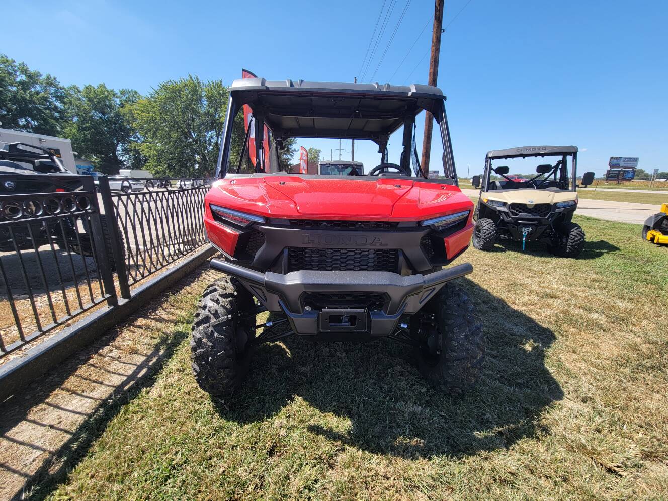 A photo of this 2026 Honda Pioneer 1000-5 Deluxe