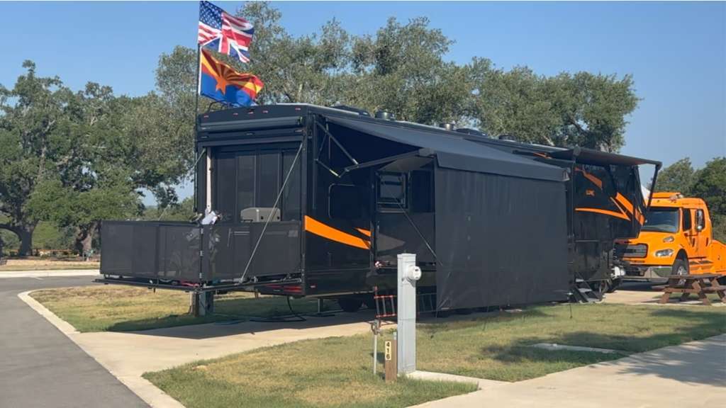 2023 Luxe TOY HAULER 48FB in tonopah AZ