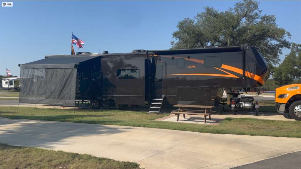 2023 Luxe TOY HAULER 48FB RV