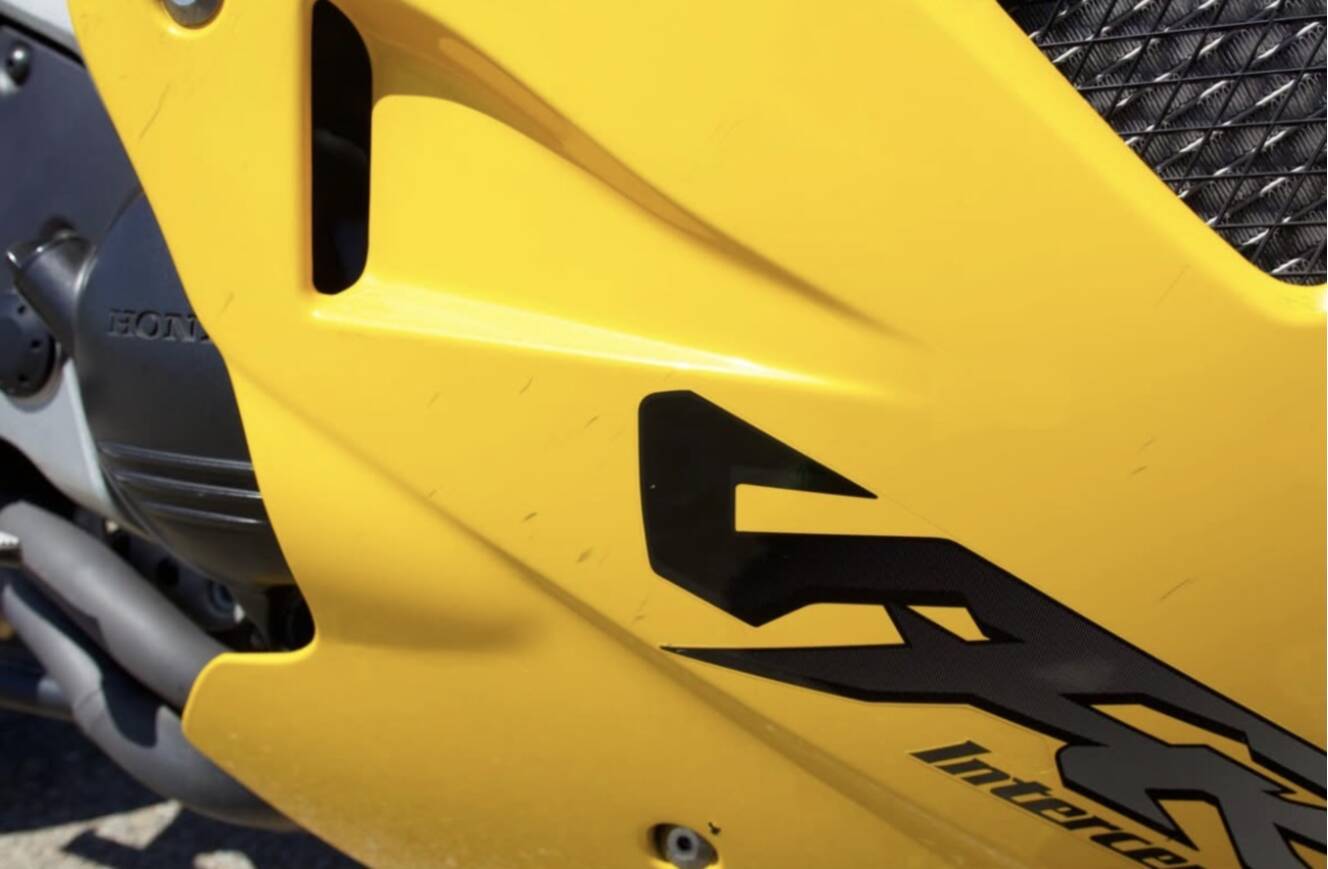 A photo of this 2000 Honda VFR 800
