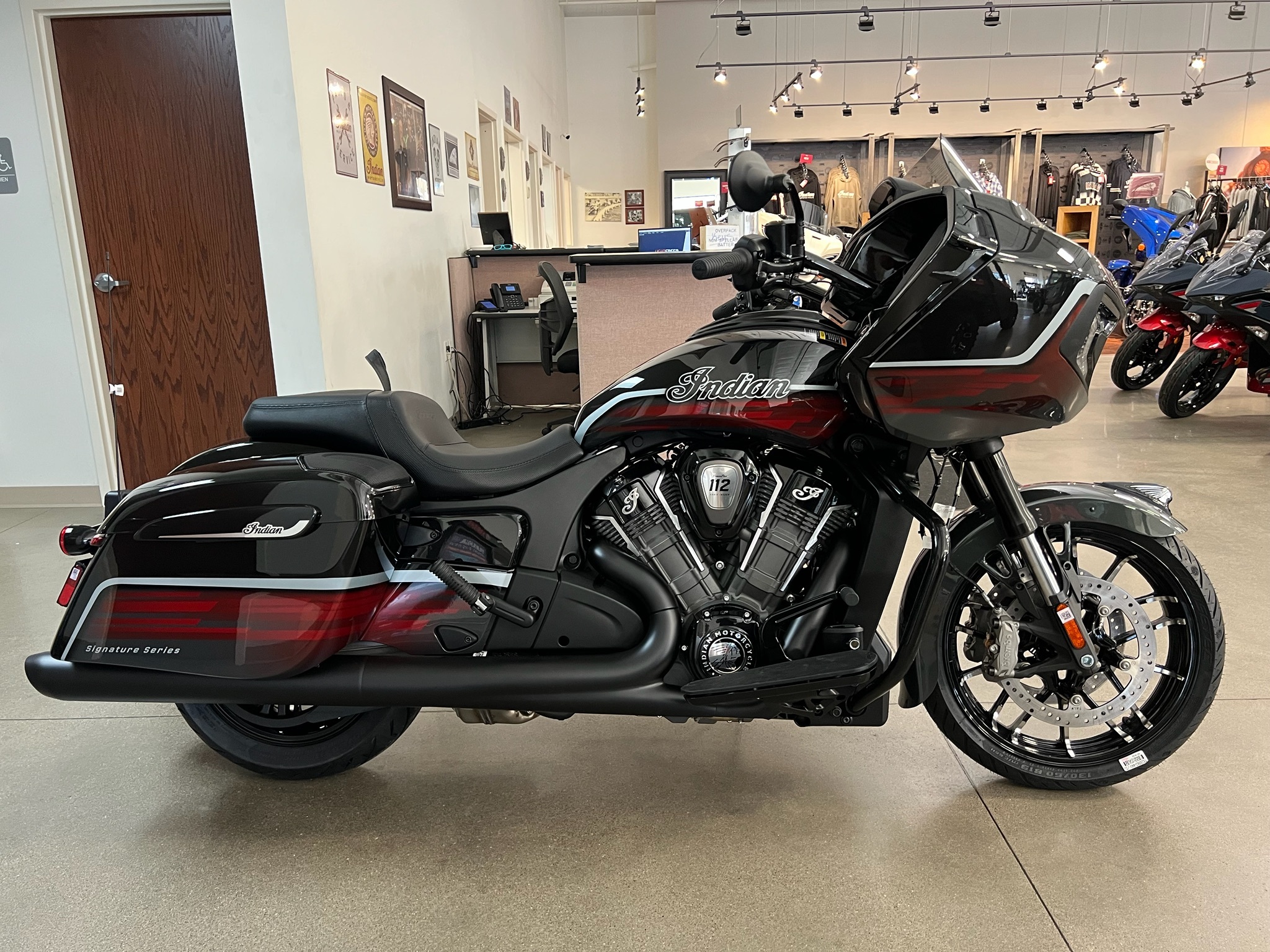 2026 Indian Motorcycle Challenger® Dark Horse® Signature Series DARK HORSE in Bettendorf, IA