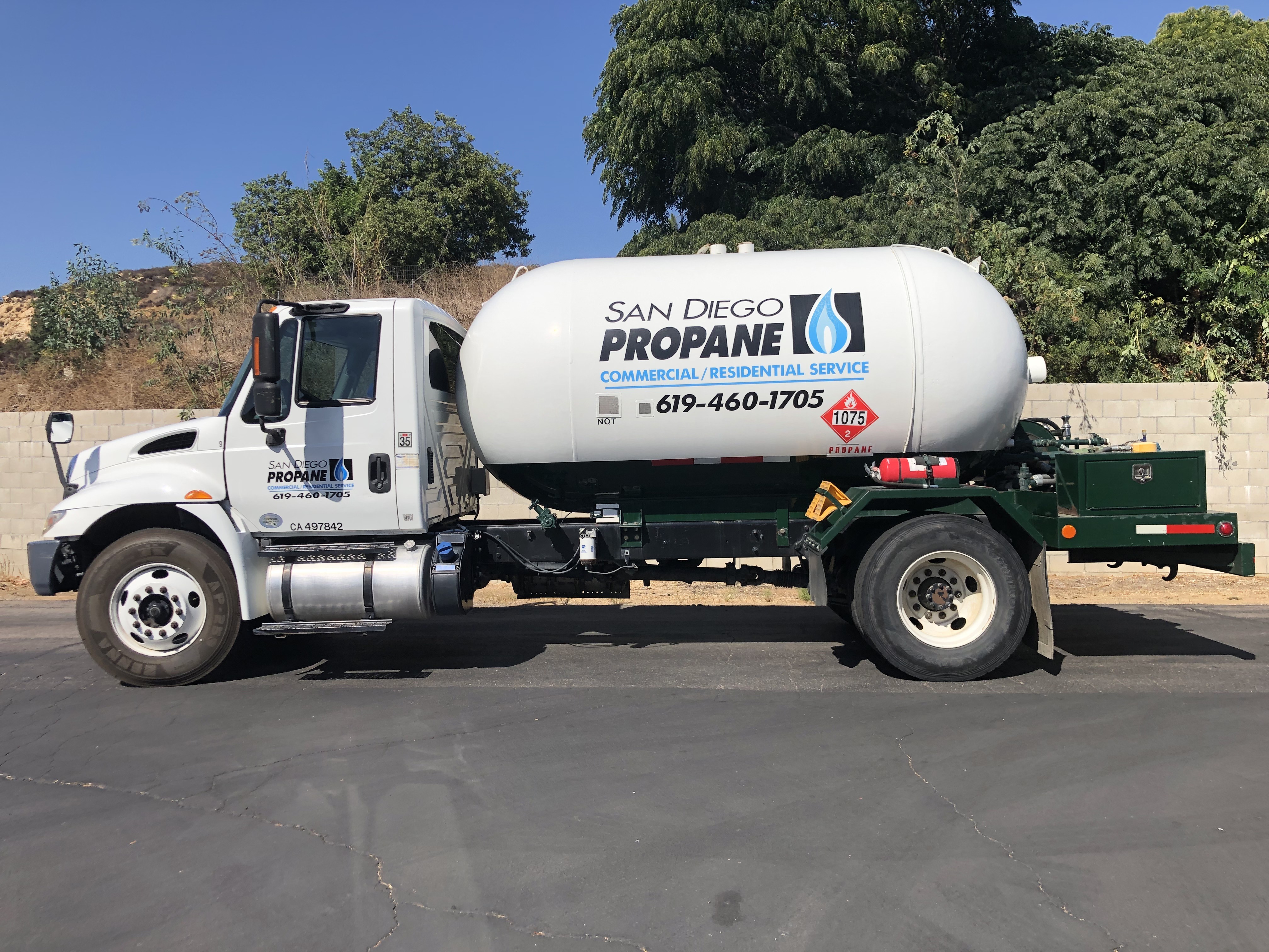2018 INTERNATIONAL 4200 in Santee, CA