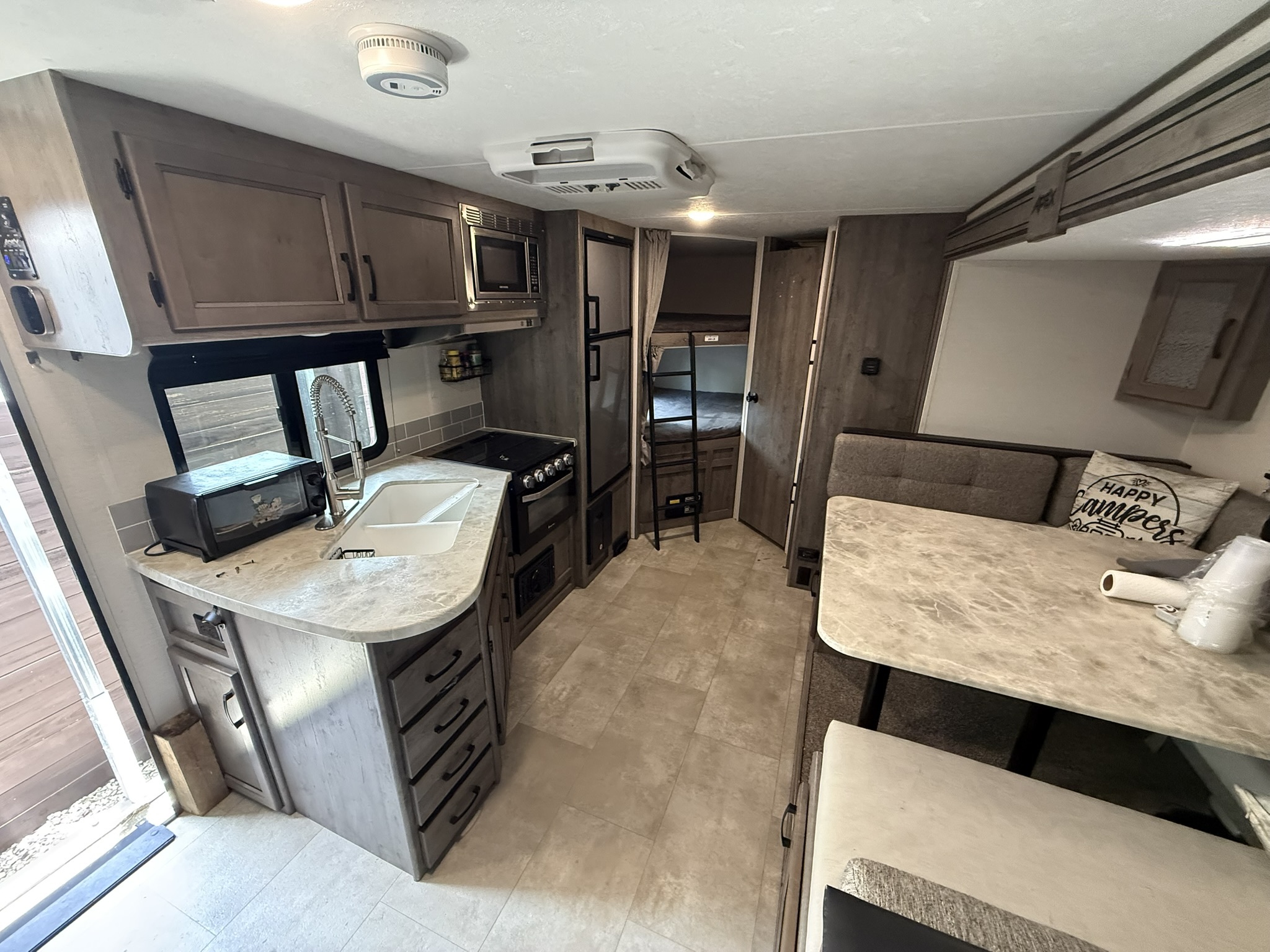 2021 Coachmen APEX ULTRA-LITE 245BHS in homestead FL
