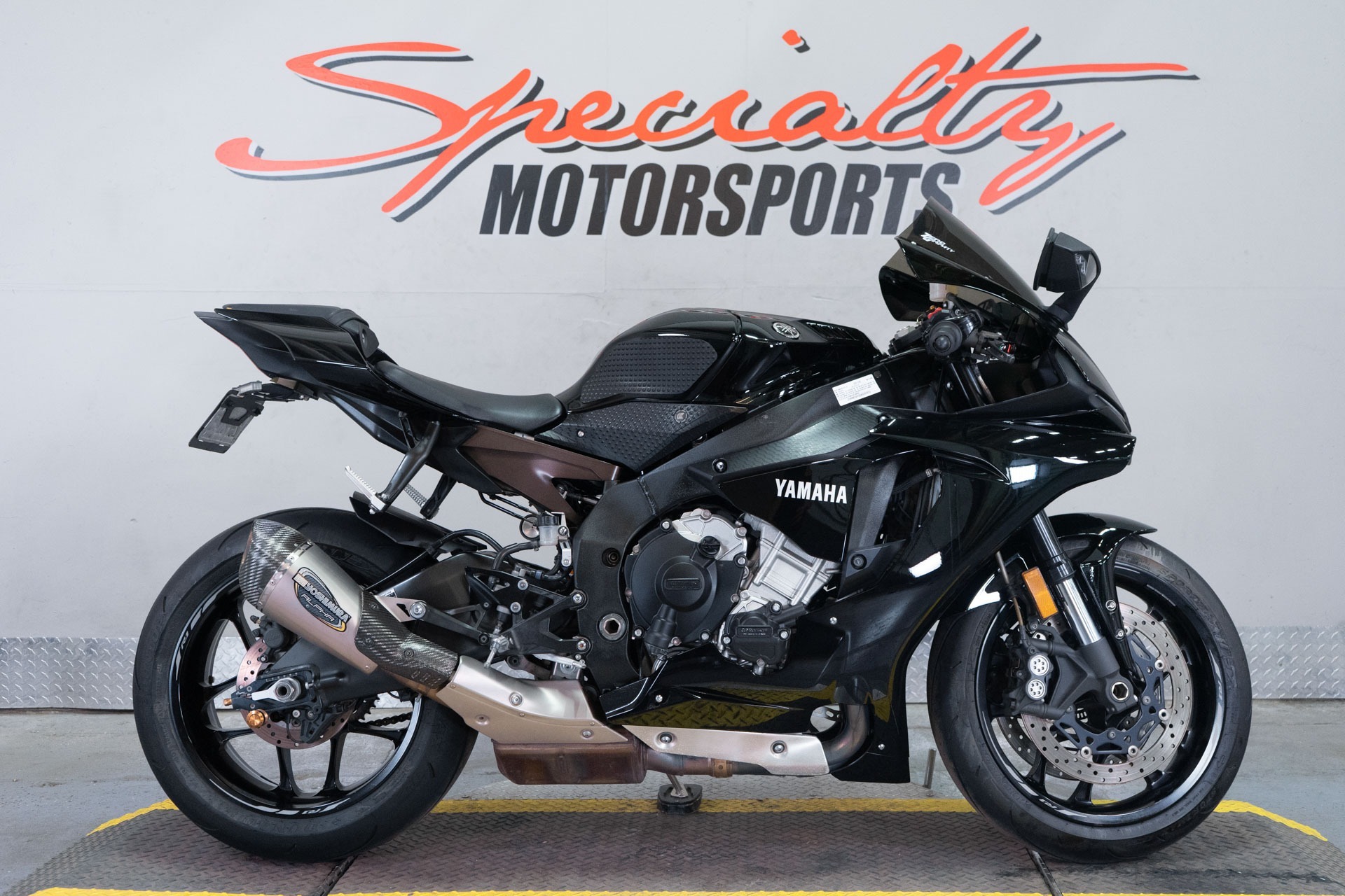 2016 Yamaha YZF-R1 R1 in Sacramento, CA