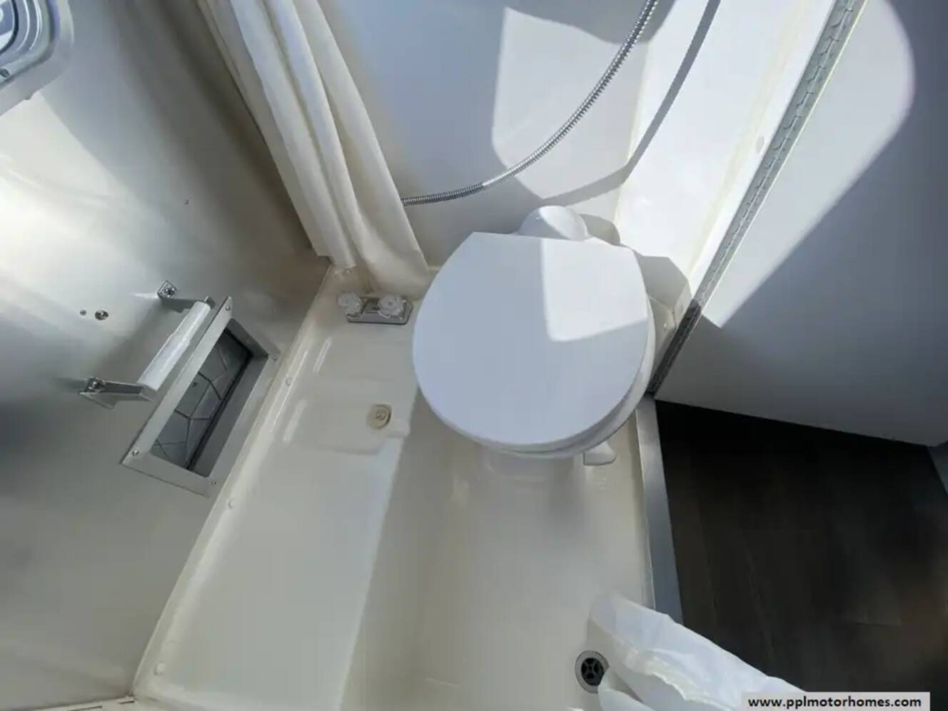 A photo of this 2019 Airstream Bambi Sport 16RB
