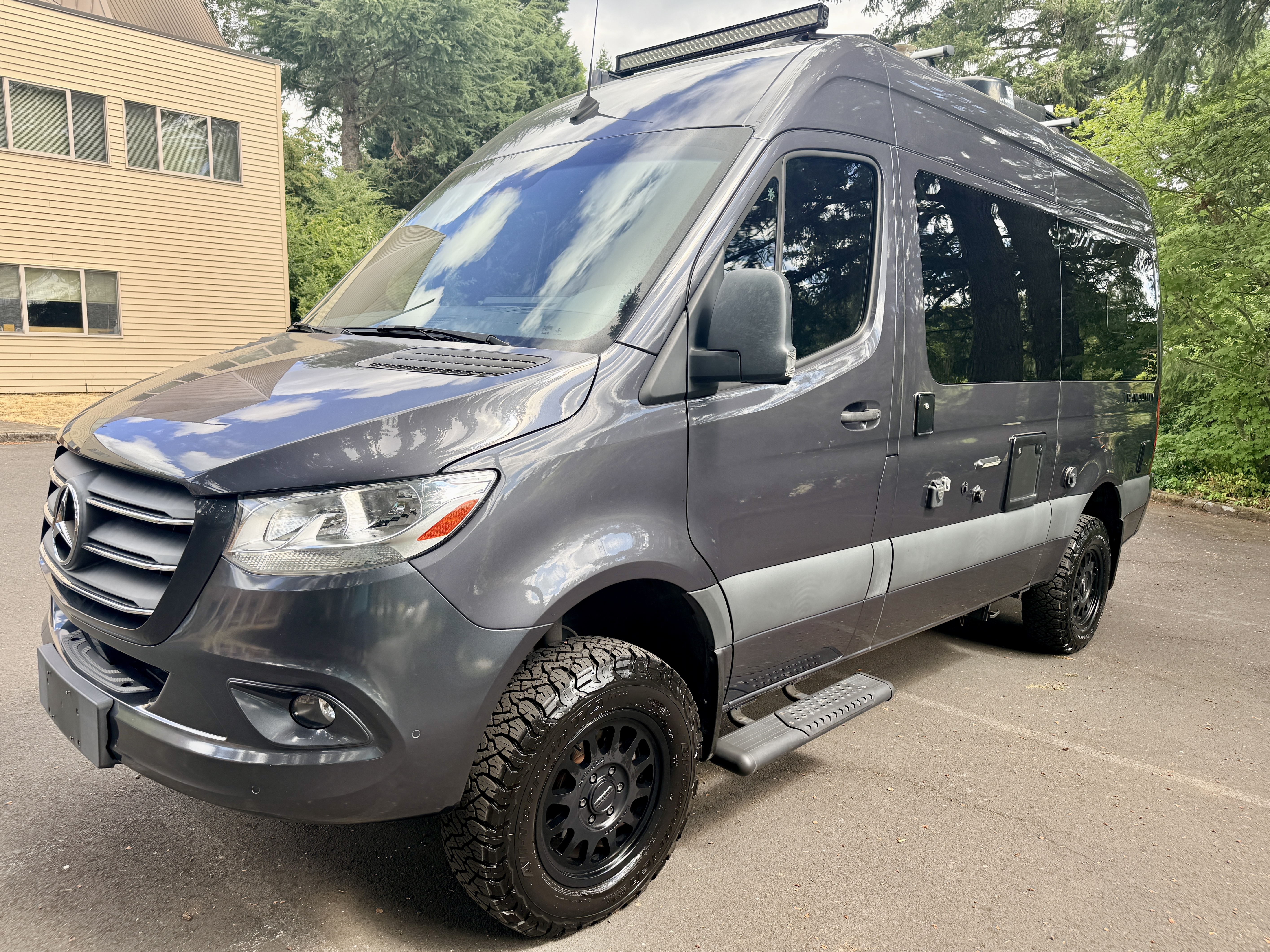 2022 Thor Motor Coach TRANQUILITY 19P RV