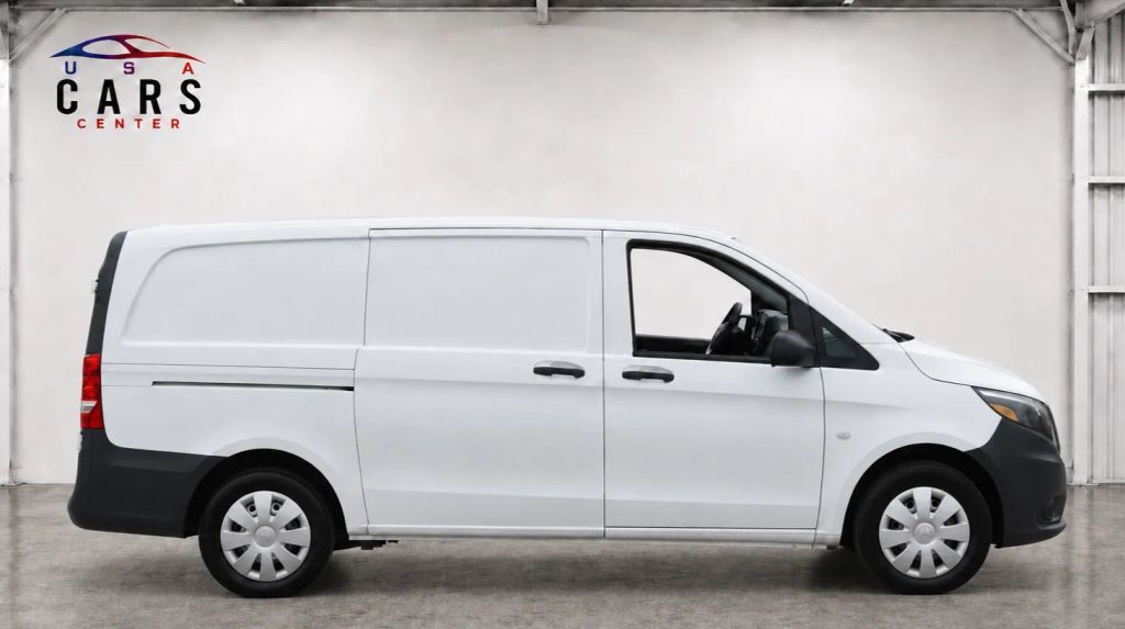 2020 MERCEDES-BENZ METRIS in Langhorne, PA
