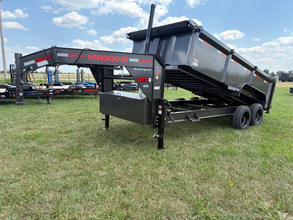 2027 MAXX-D 83x16 Tandem 18K Telescopic in Rogersville, MO