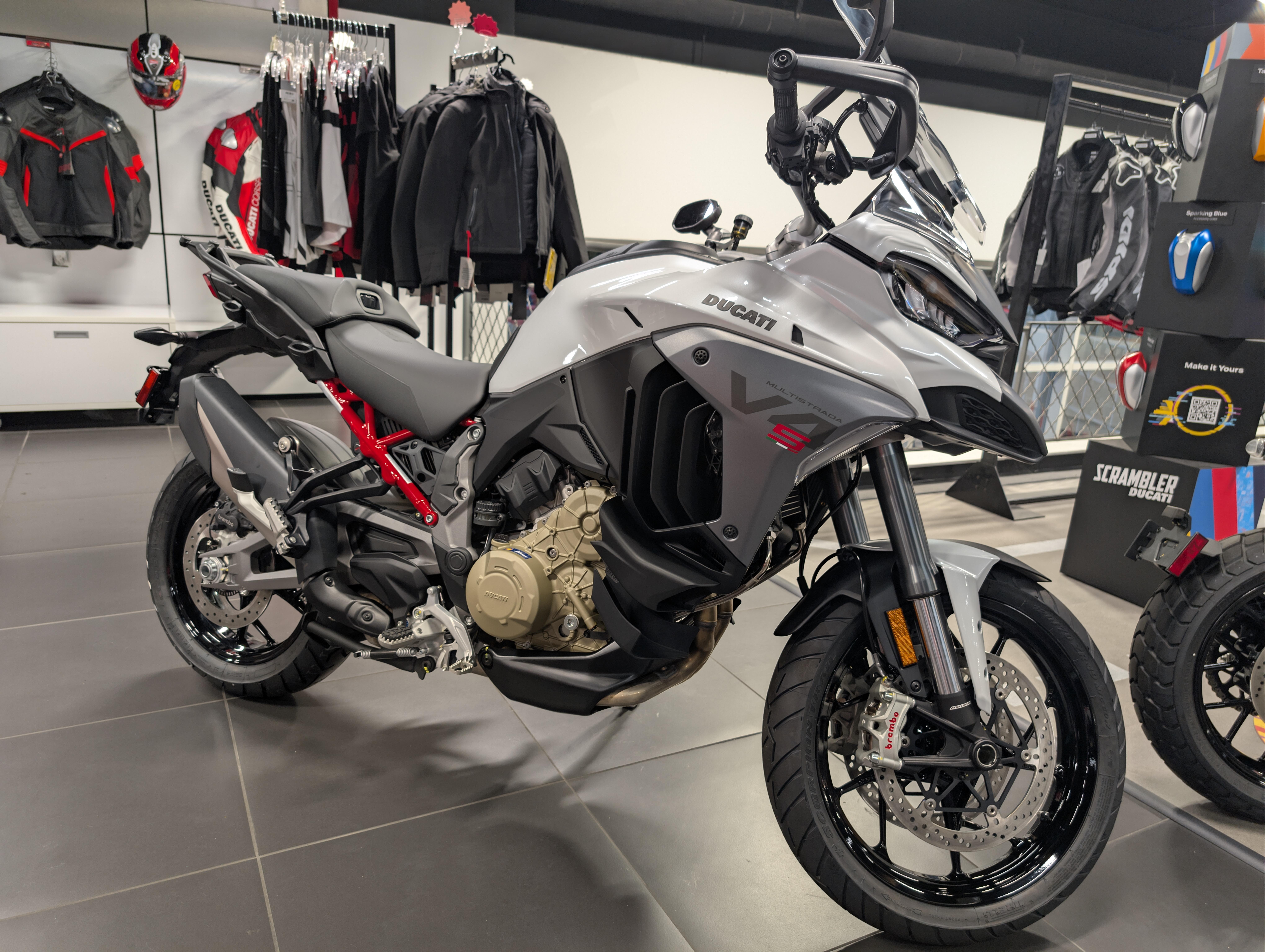 2027 Ducati MULTISTRADA V4 S V4 S in Metuchen, NJ