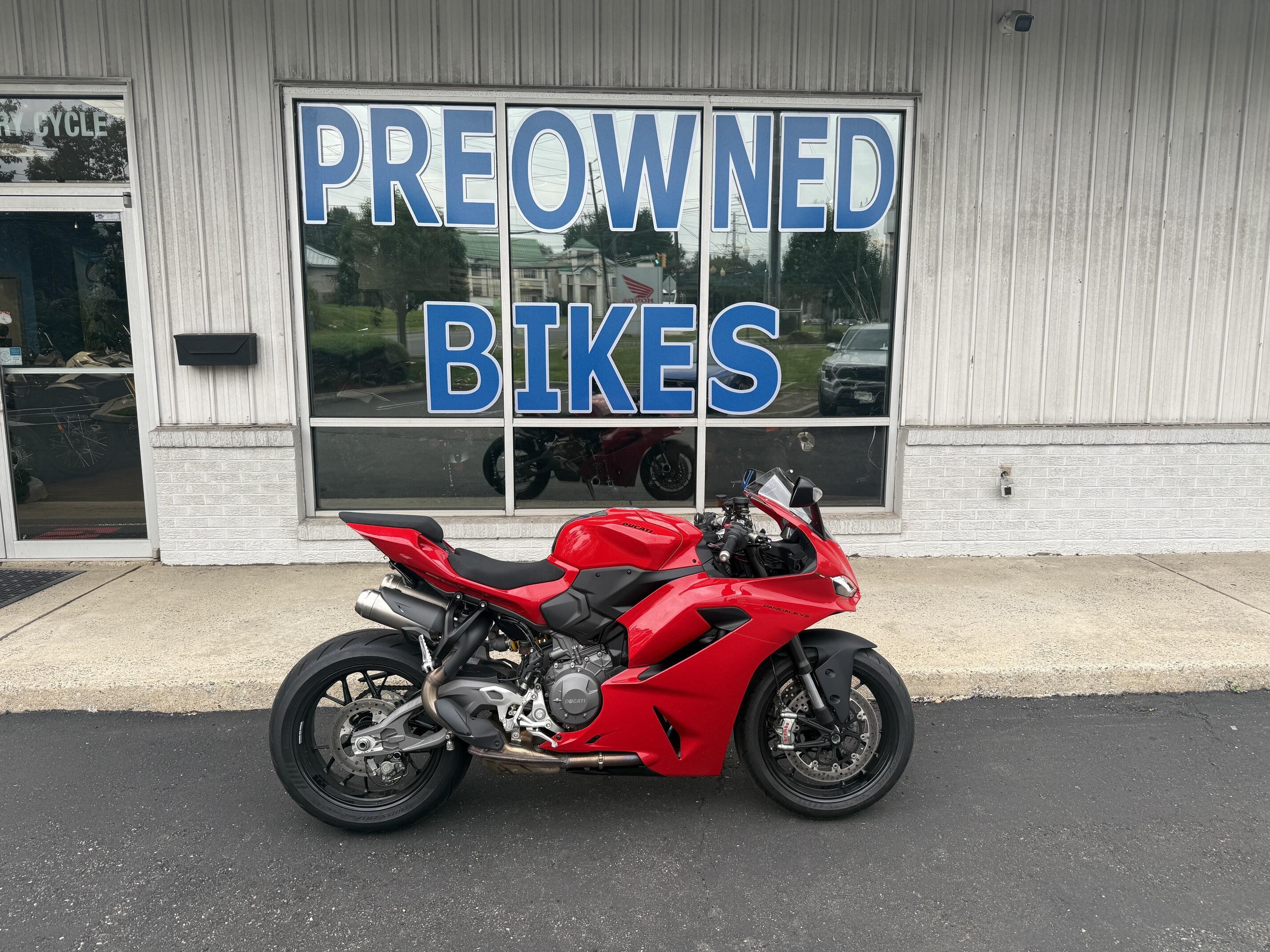 2025 Ducati Panigale V2 V2 in Metuchen, NJ