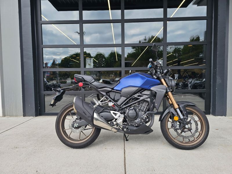 2021 Honda CBR300R ABS 300R ABS in Tigard, OR