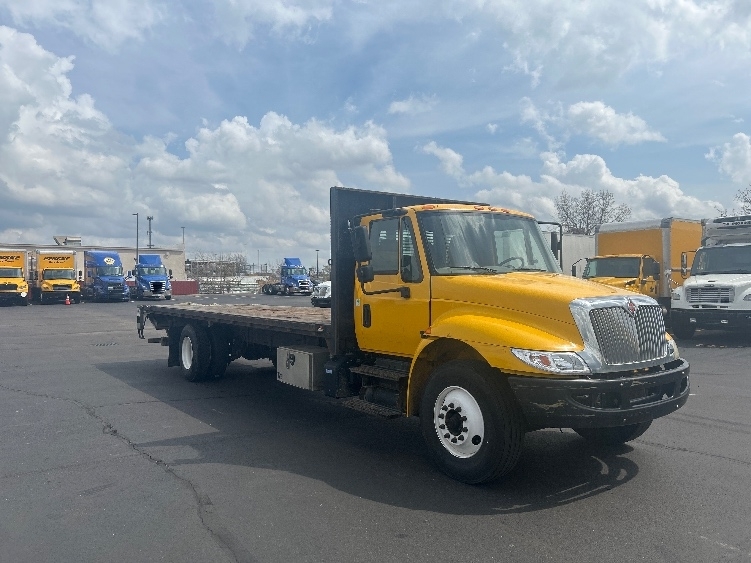 2018 INTERNATIONAL 4300 in Indianapolis, IN