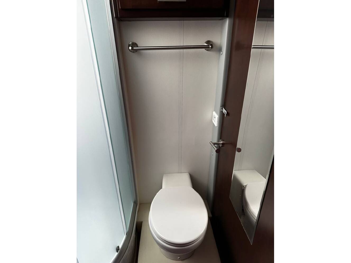 A photo of this 2023 Regency Ultra Brougham 25MB