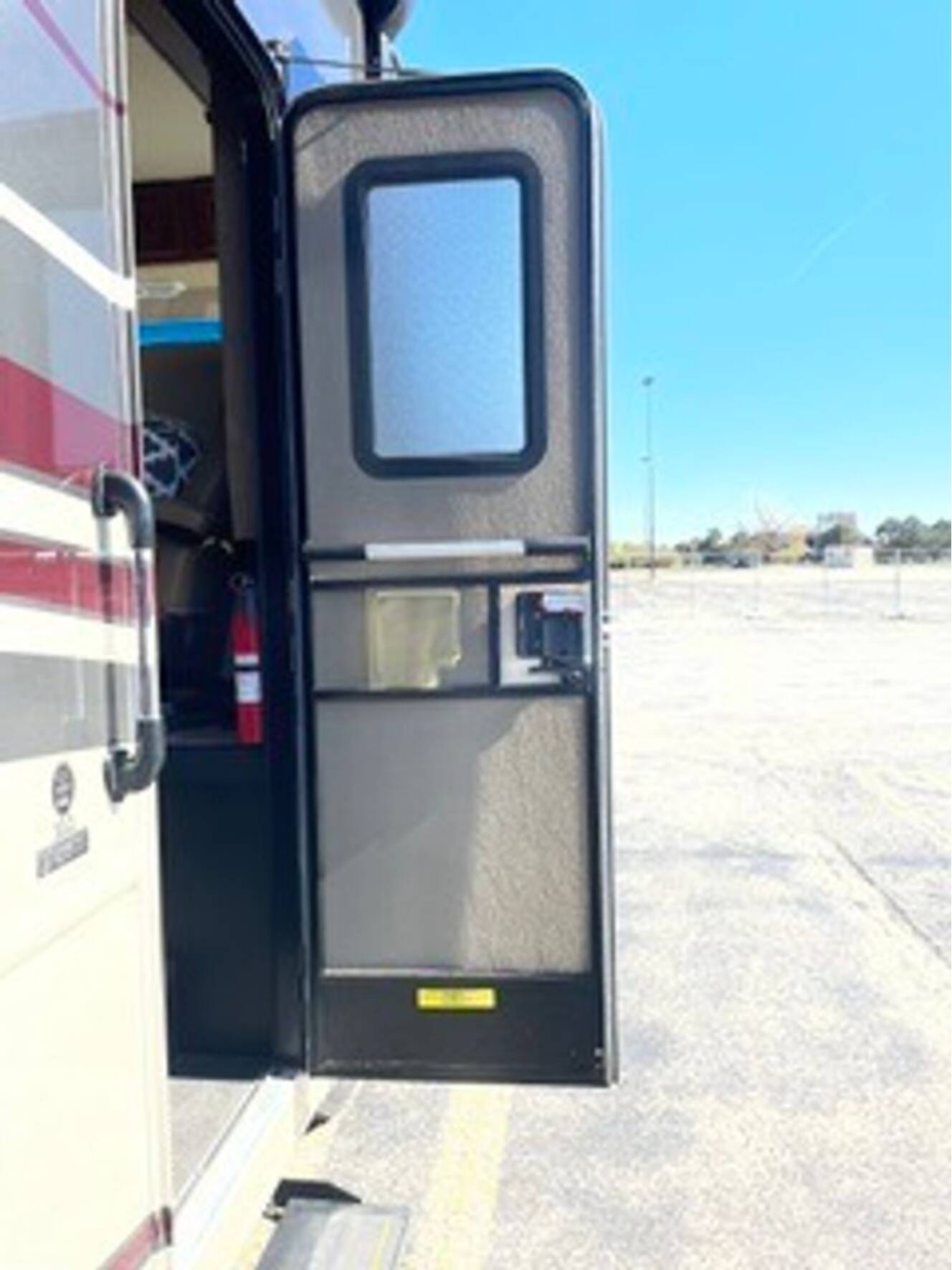 A photo of this 2014 Thor Motor Coach Palazzo 33.2
