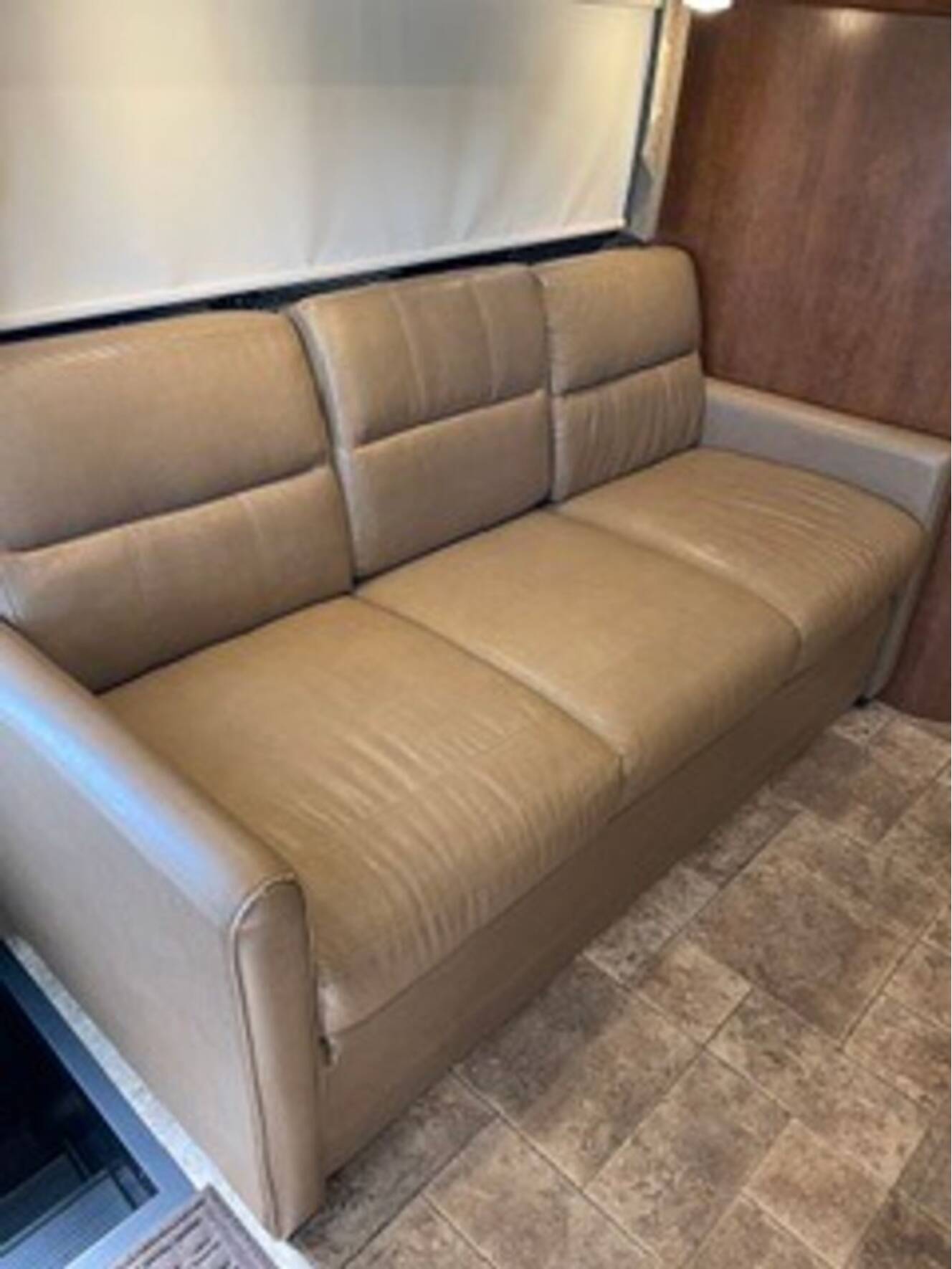 A photo of this 2014 Thor Motor Coach Palazzo 33.2