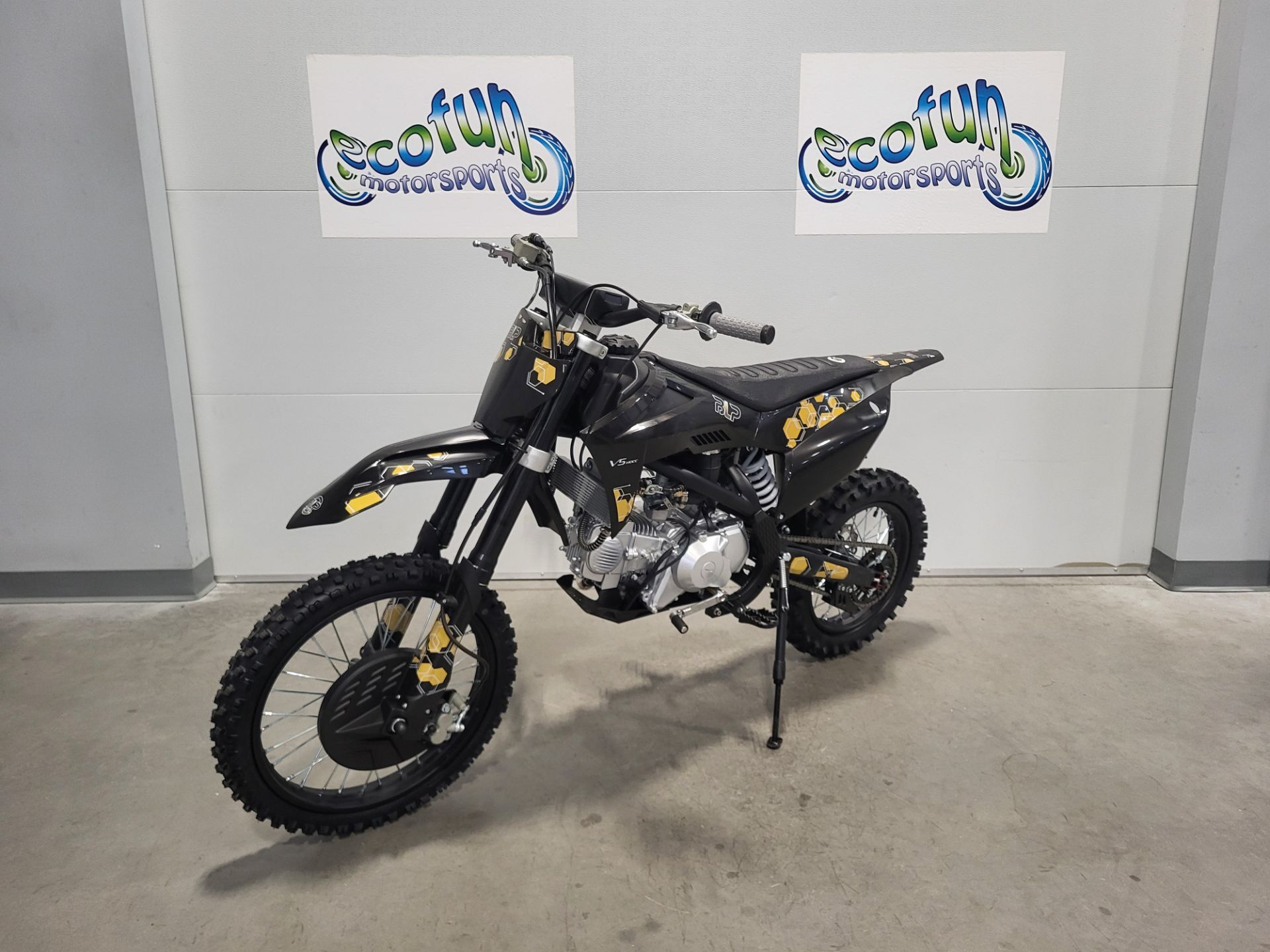 2026 Blp V5 140 Dirt Bike in Forest Lake, MN