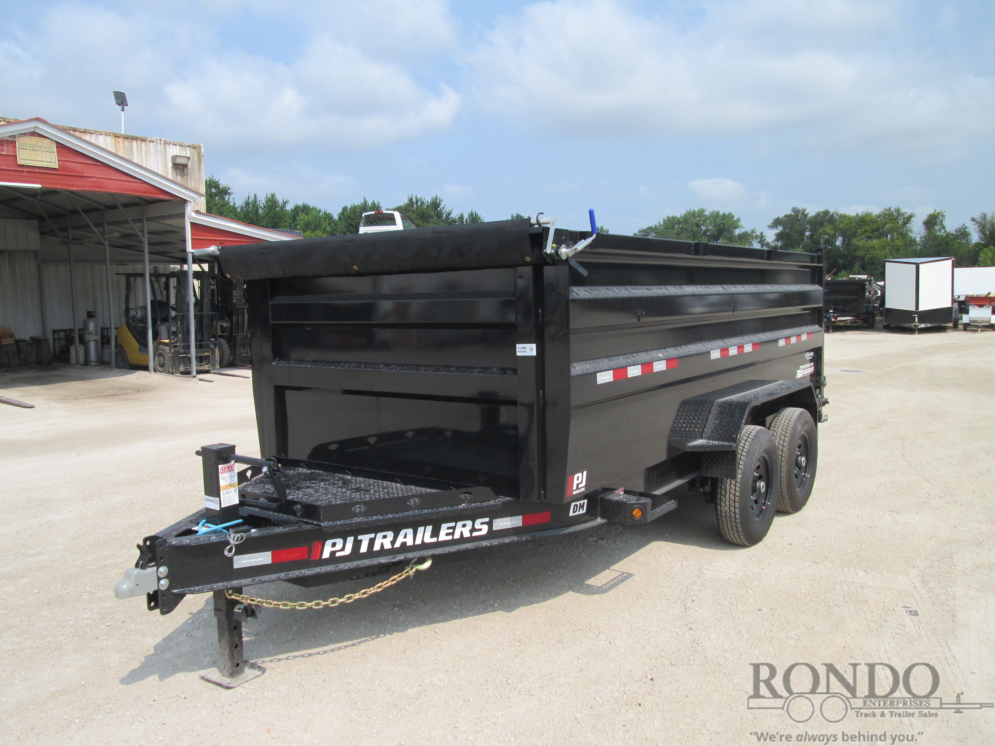 2027 PJ Trailer DM Dump DMJ1472BSSK in Sycamore, IL