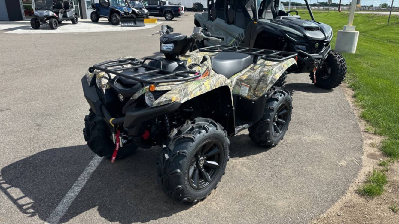 A photo of this 2026 Yamaha Grizzly EPS