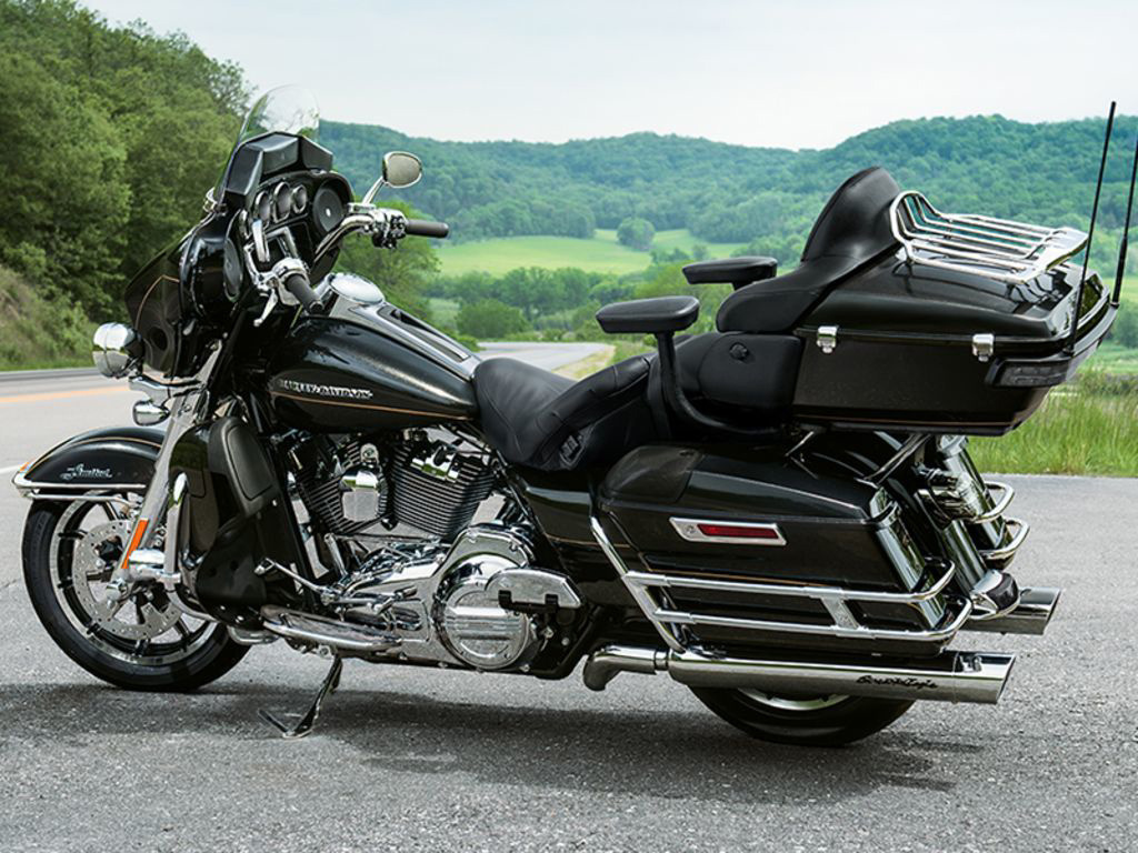 2016 Harley-Davidson Touring FLHTK - Ultra Limited ULTRA LIMITED in Manteno, IL