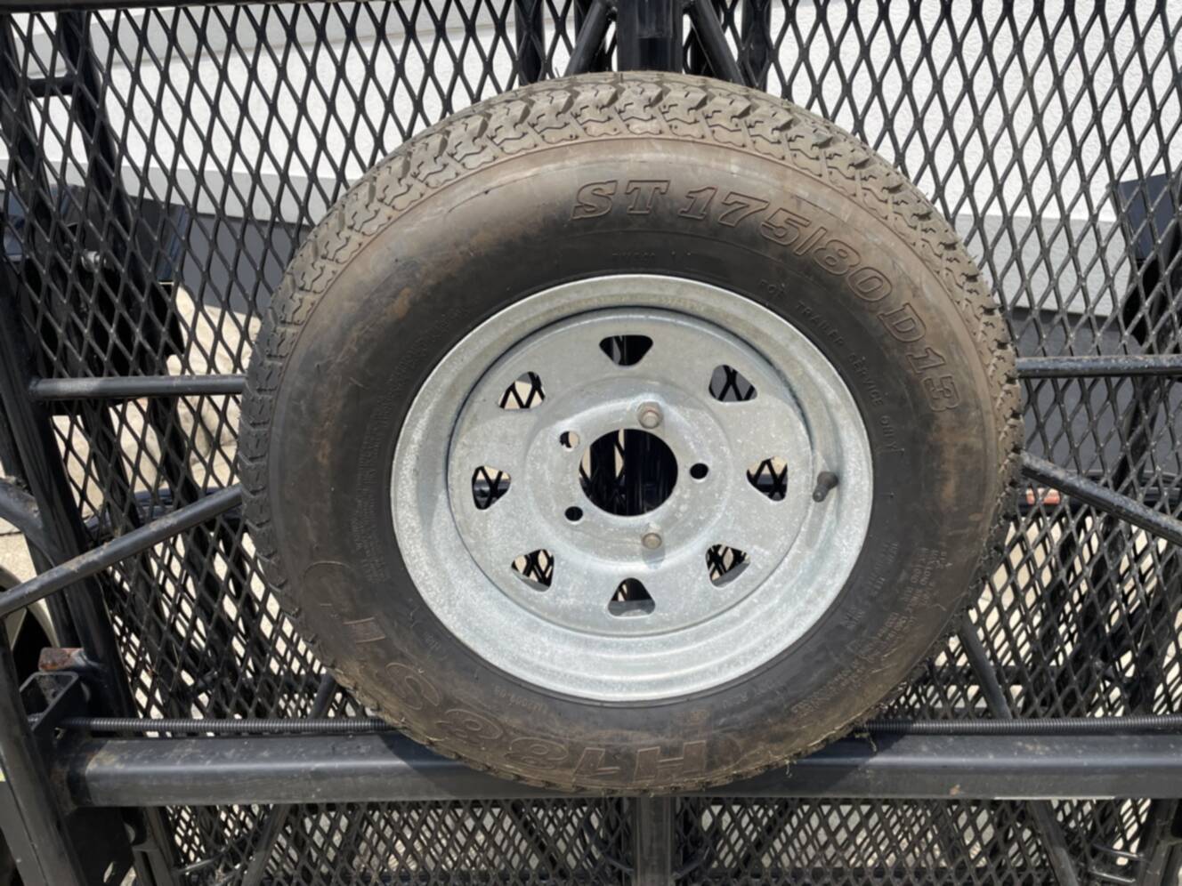 A photo of this 2013 Kendon 3 Rail Combo