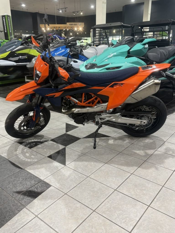 2026 KTM 690 SMC R ENDURO R in Myrtle Beach, SC
