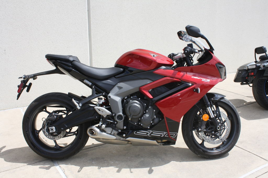 2025 Triumph Daytona 660 660 in Fort Worth, TX